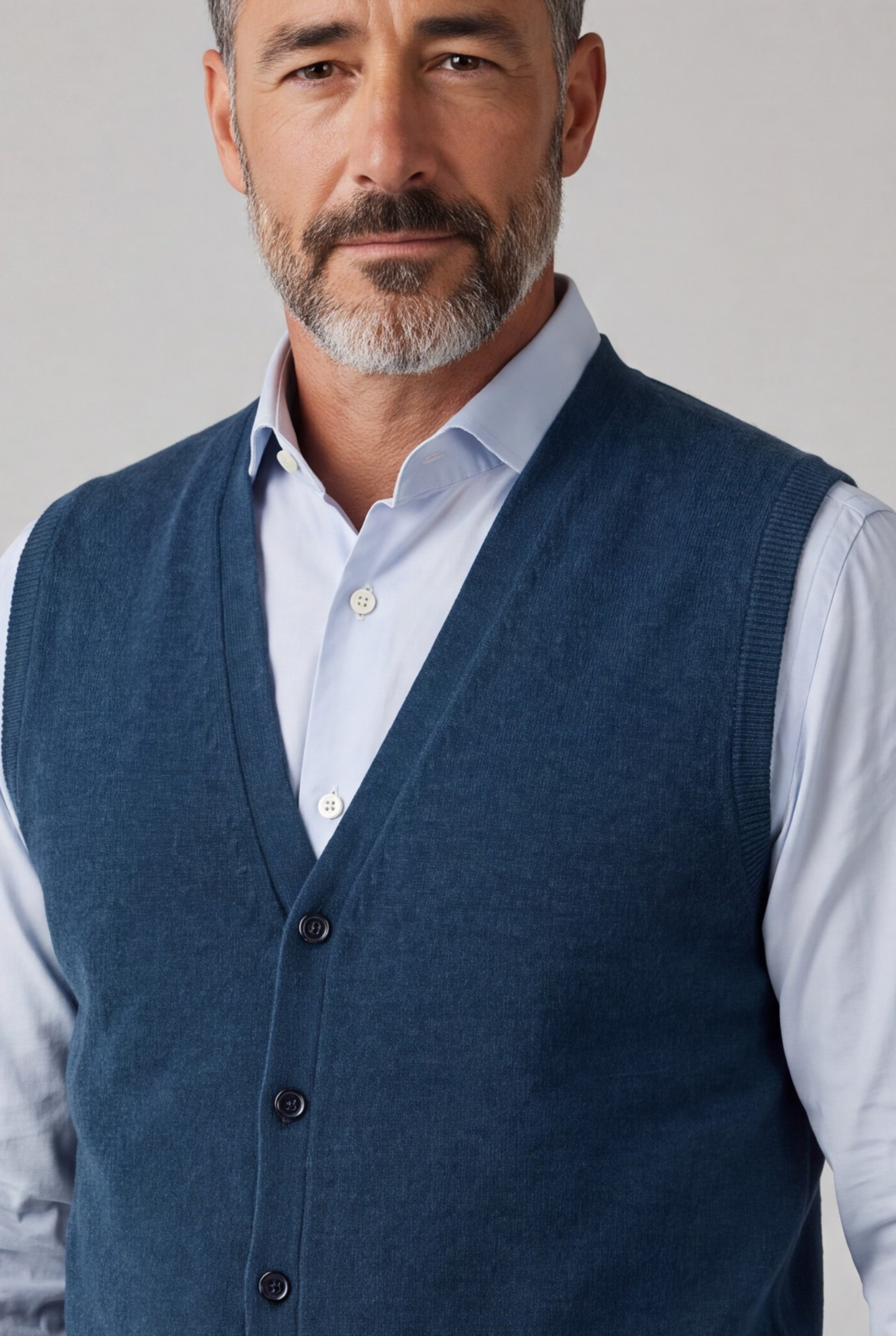 BUTTON GILET PRUSSIA 100% CASHMERE
