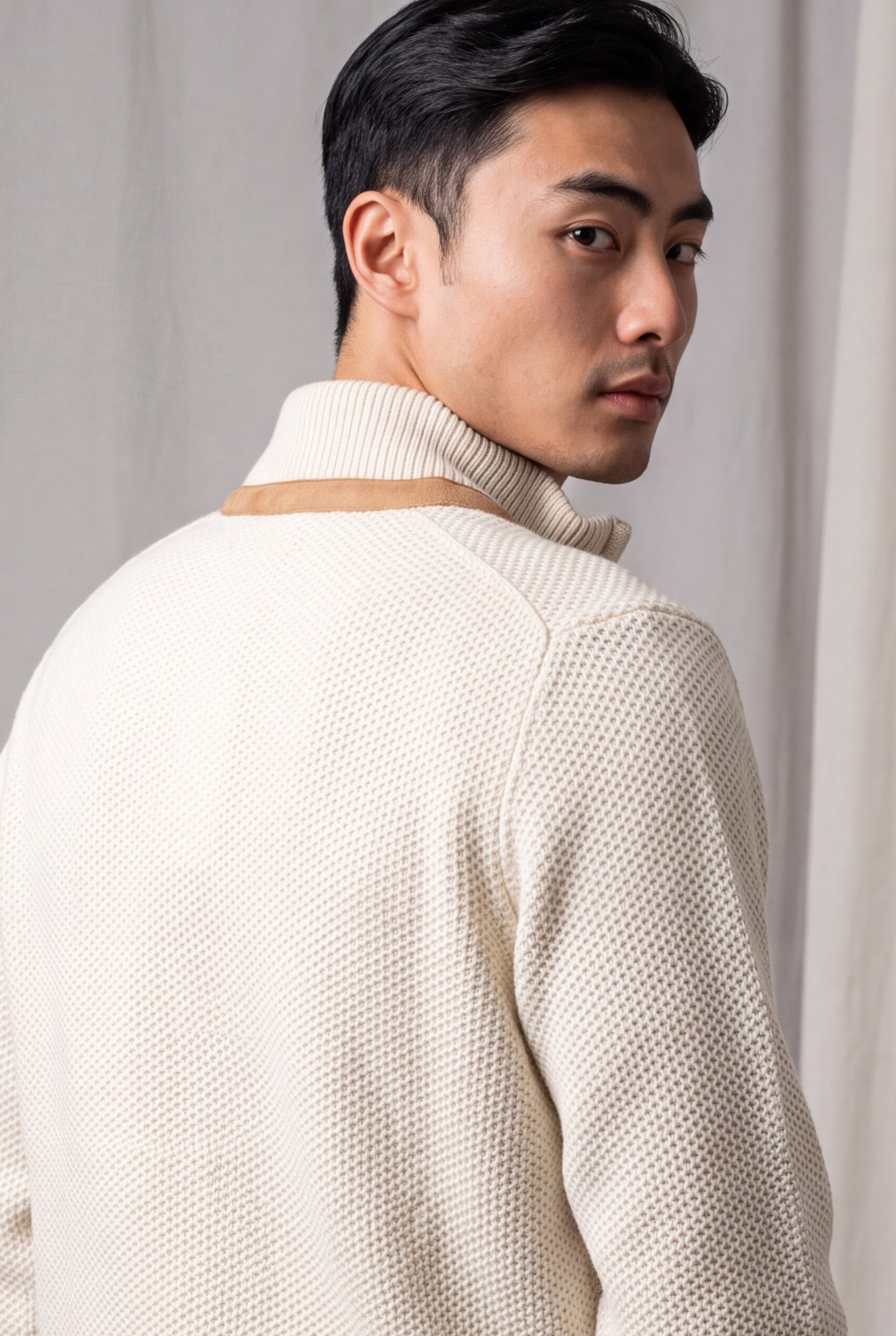 4 Buttons Honeycomb Panna 100% Cashmere