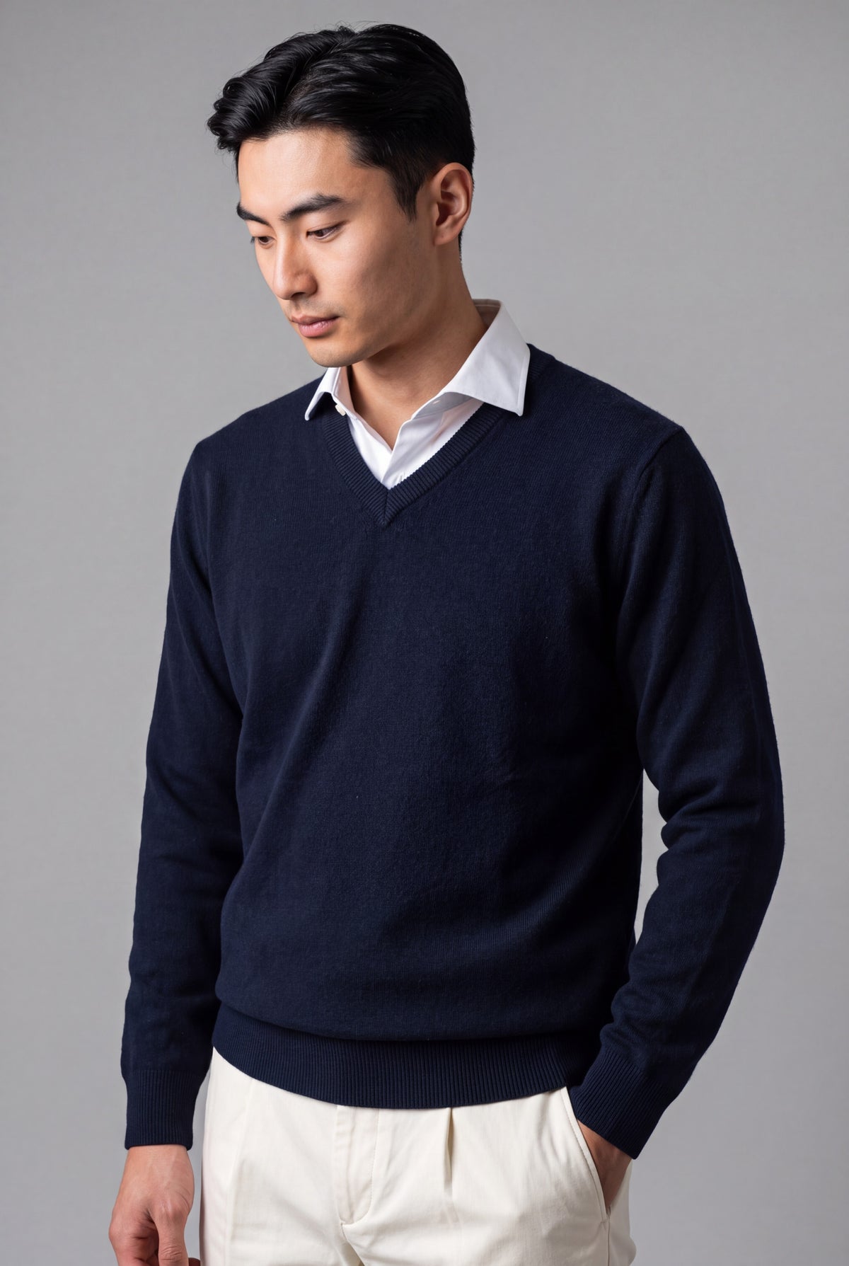 Classic V-Neck Blu Notte 100% Cashmere