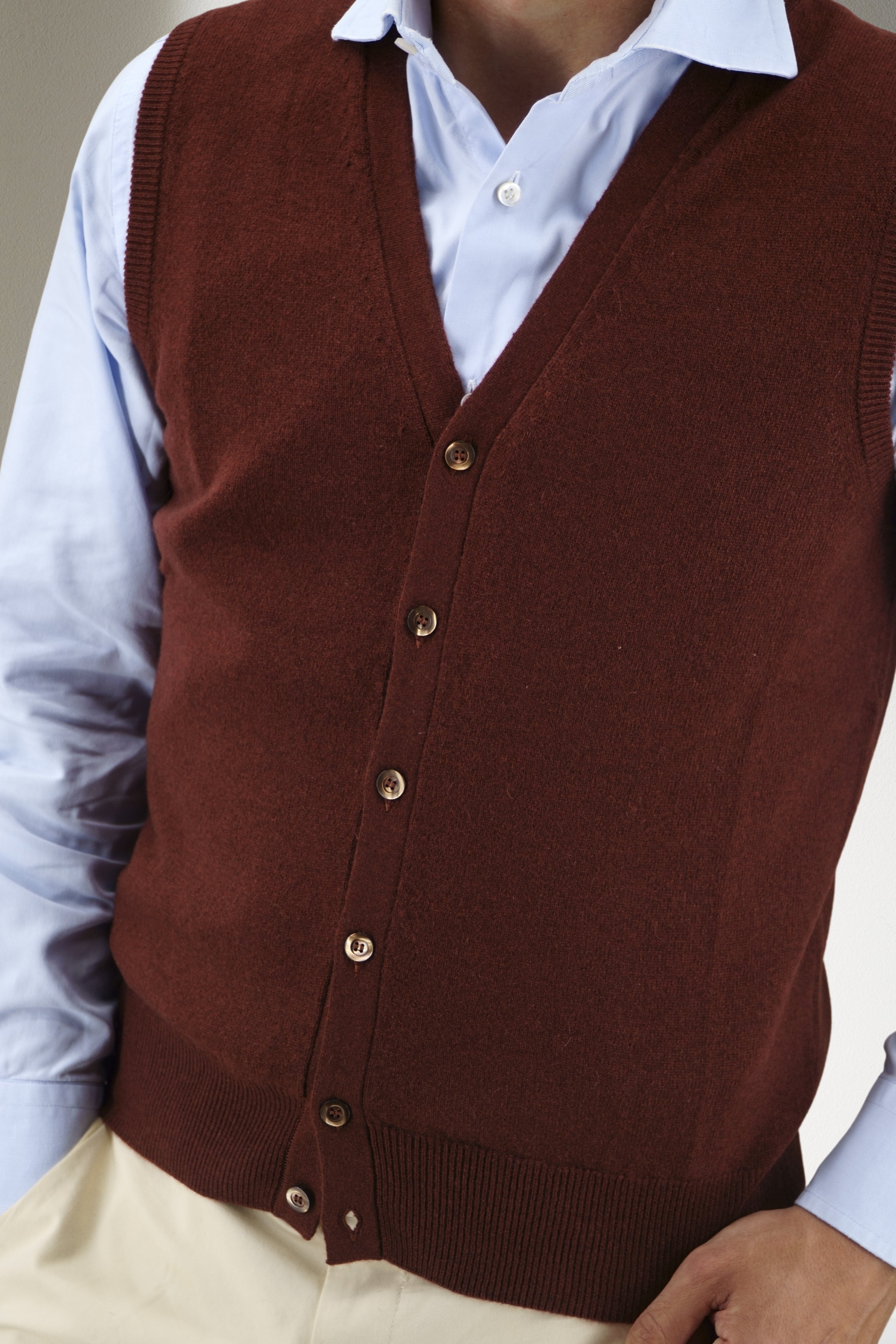 BUTTON GILET BRICK 100% CASHMERE