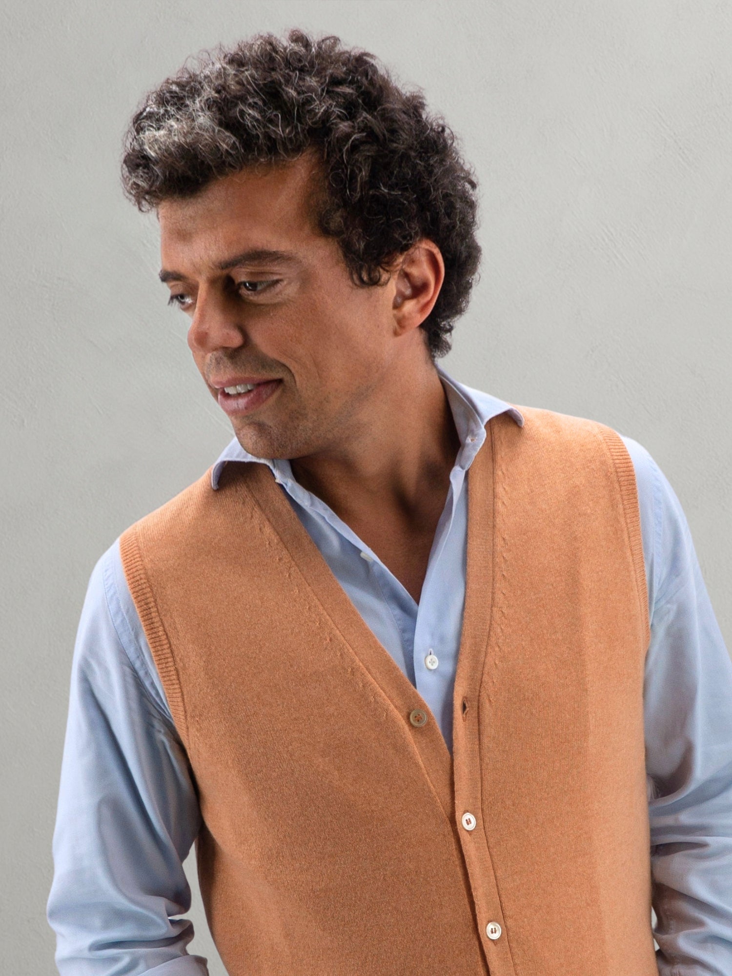 GILET BOTTONI APRICOT 100% CASHMERE