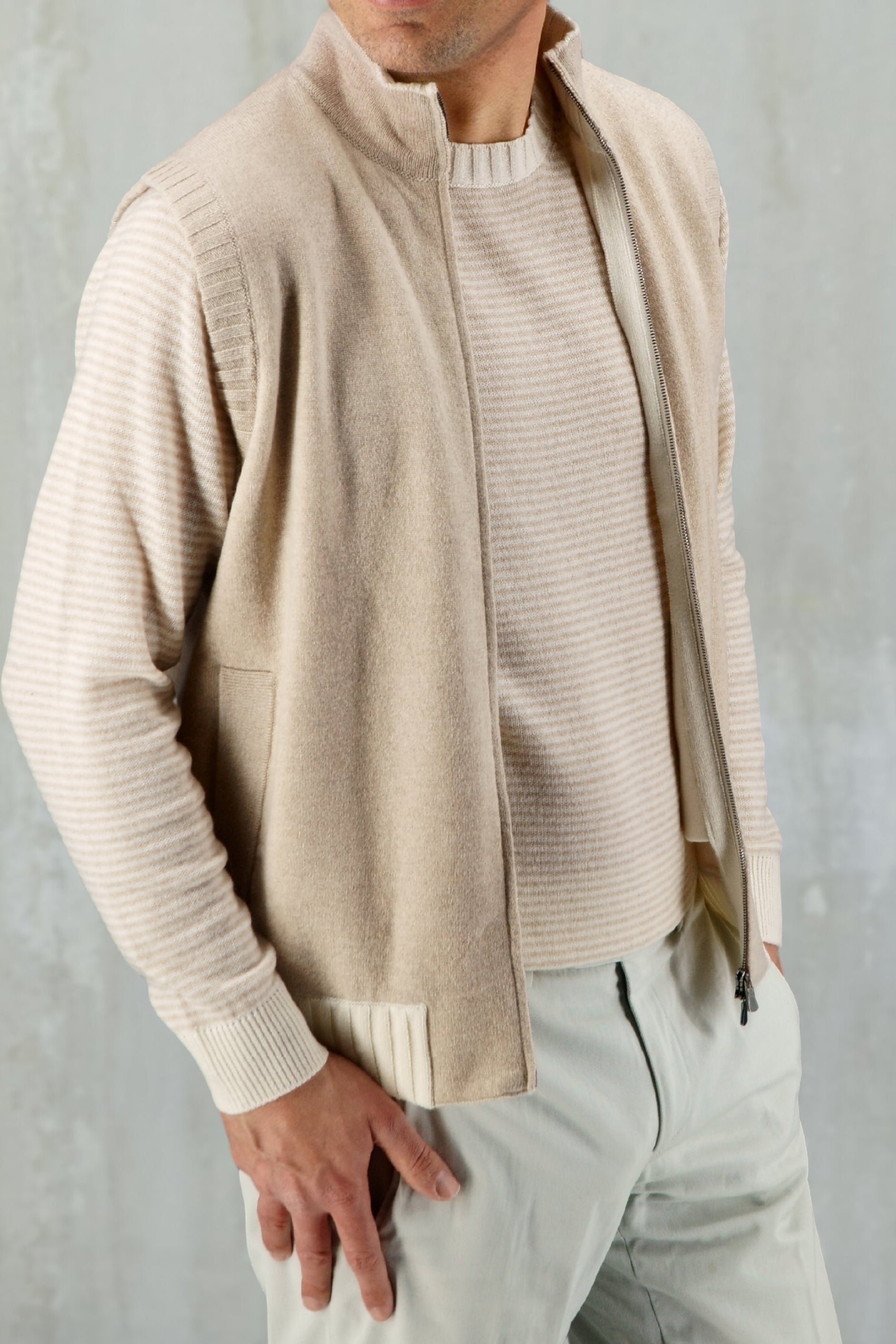 Double Vest Pebble 100% Cashmere