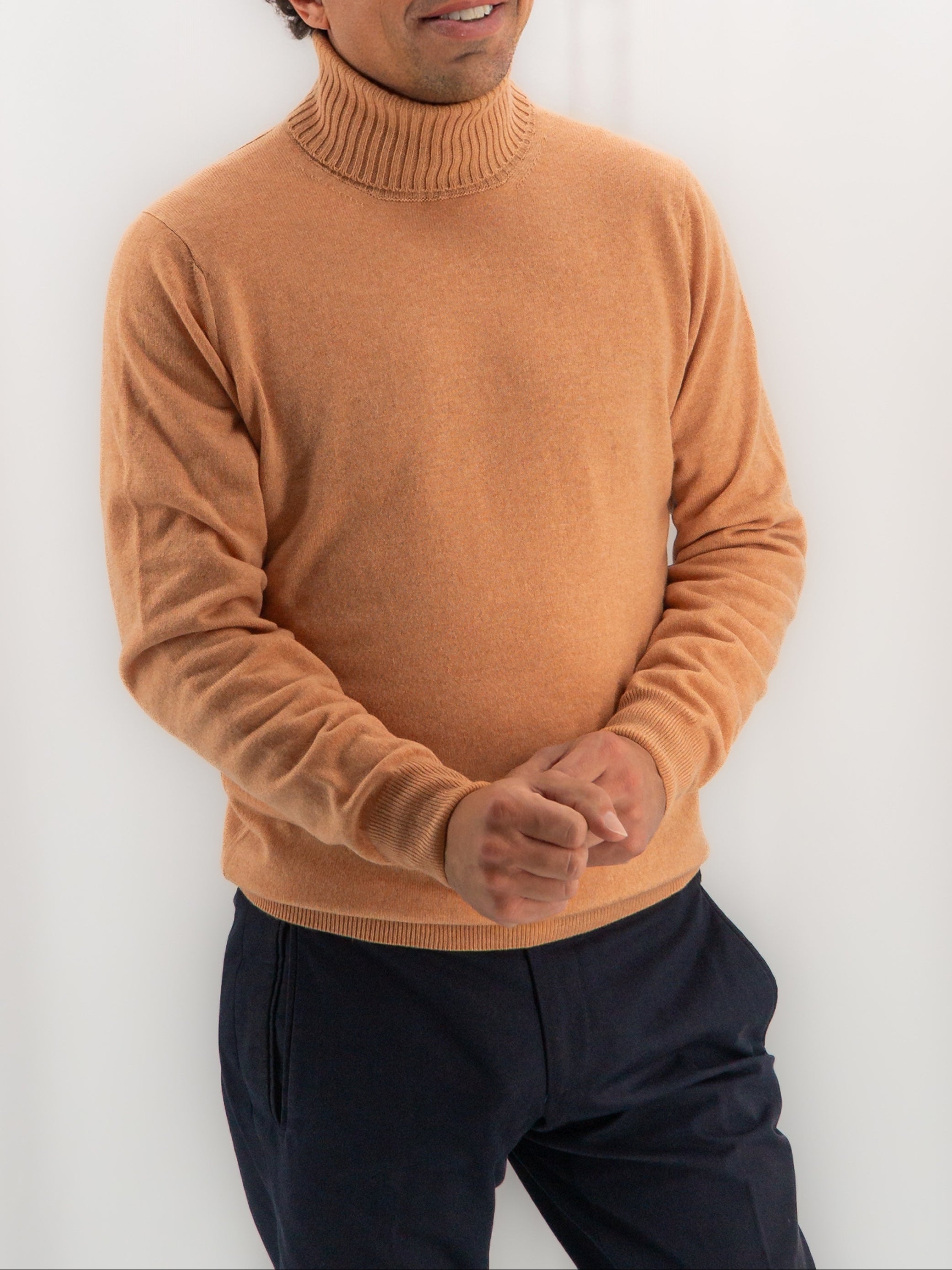 Dolcevita Classic Apricot 100% Cashmere