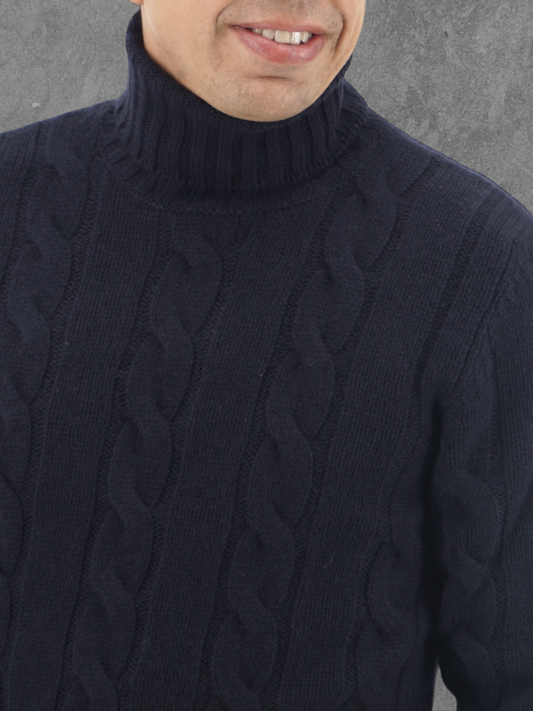 Dolcevita Treccia Larga Dark Blu 100% Cashmere