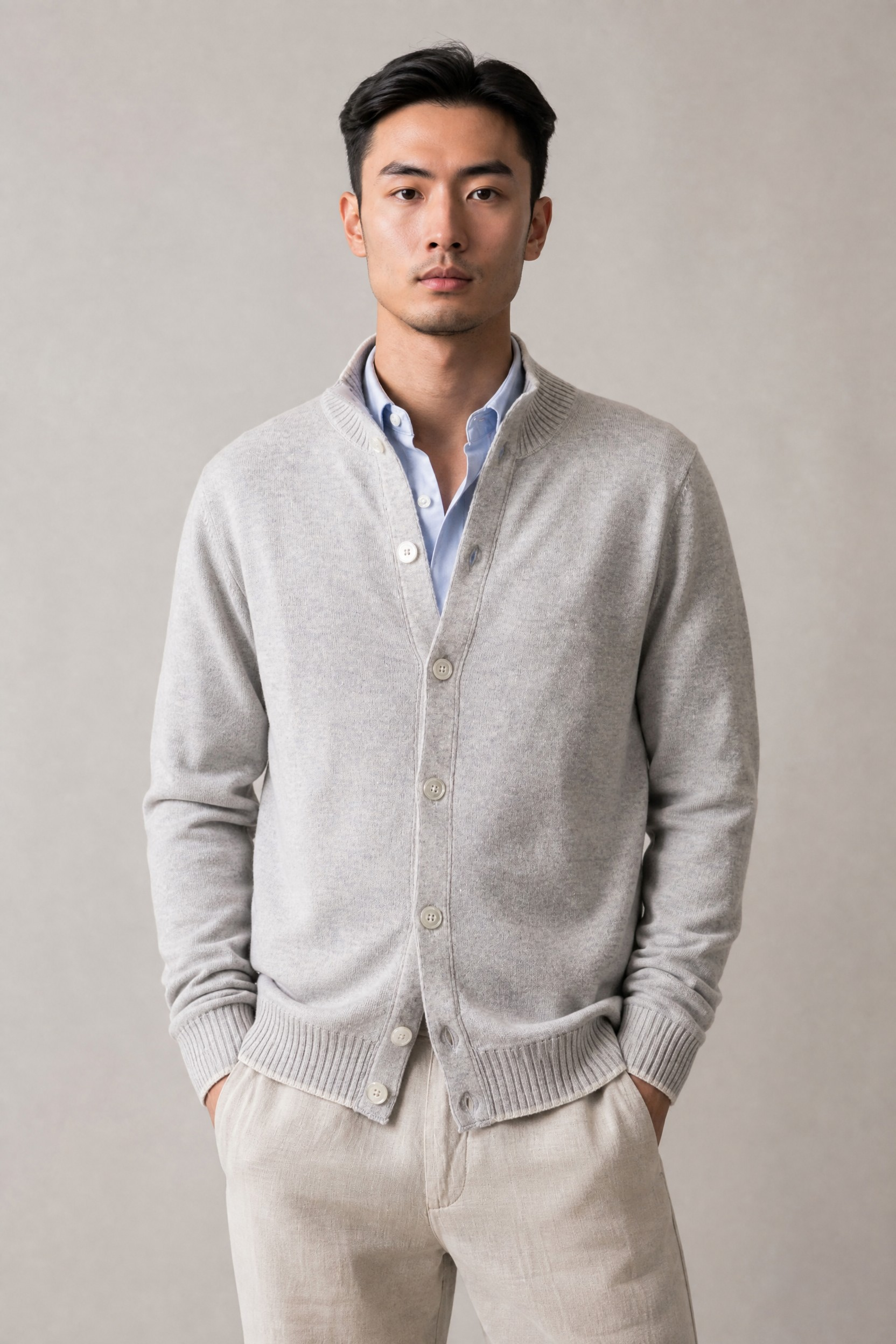 8 Buttons Calathea Potash 58% Cashmere 42% Linen