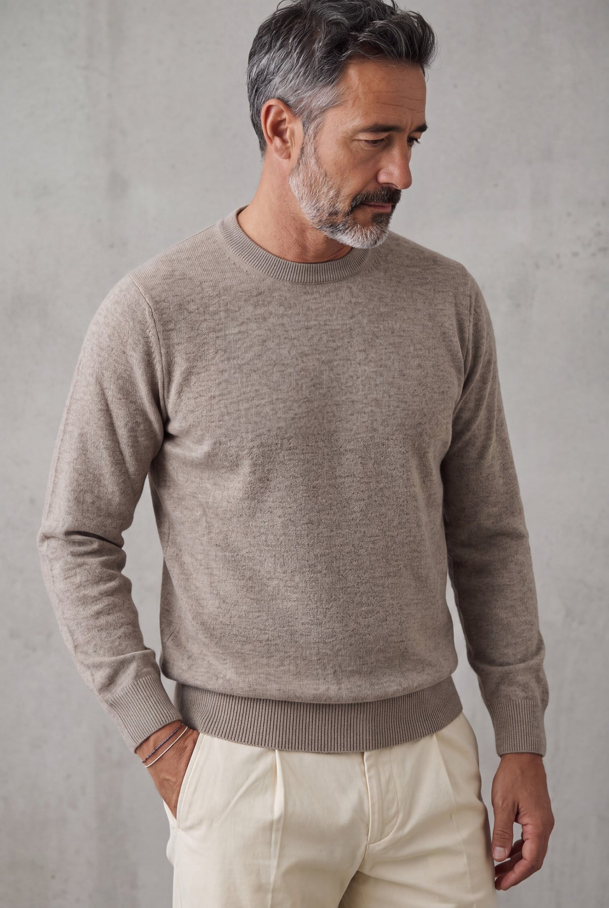 Classic Crewneck Travertino 100% Cashmere