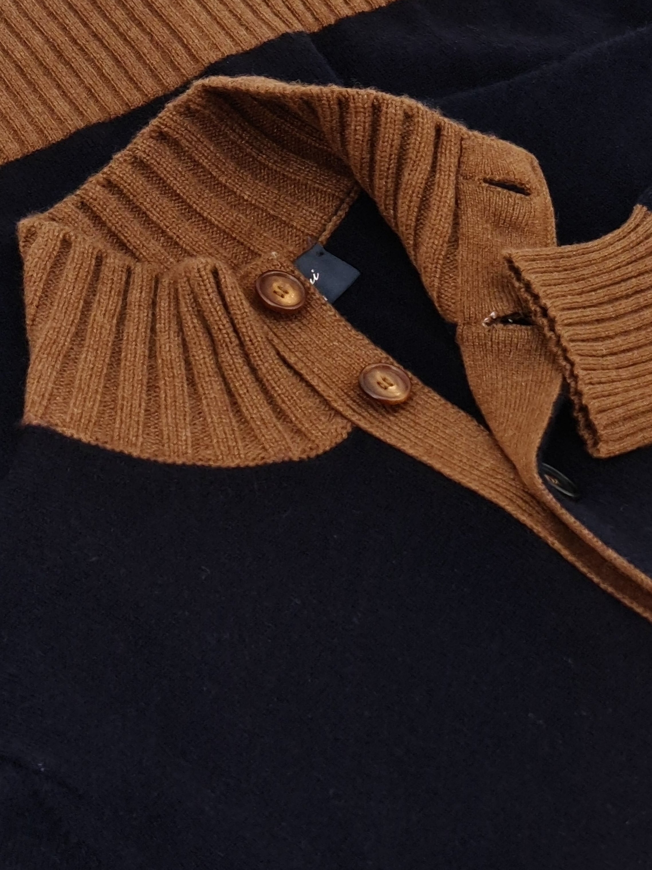 8 Bottoni Bourbon Blue 100% Cashmere