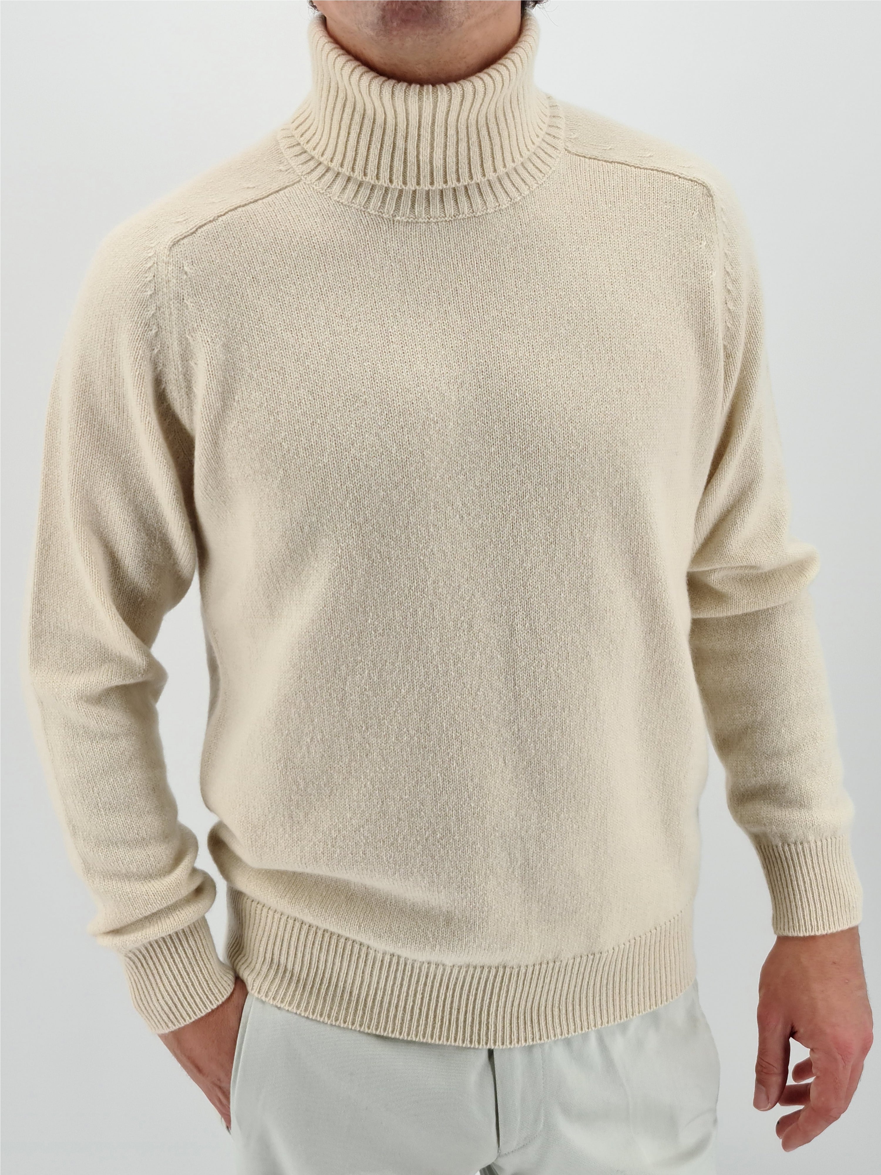 Sella Turtleneck Cream 100% Cashmere