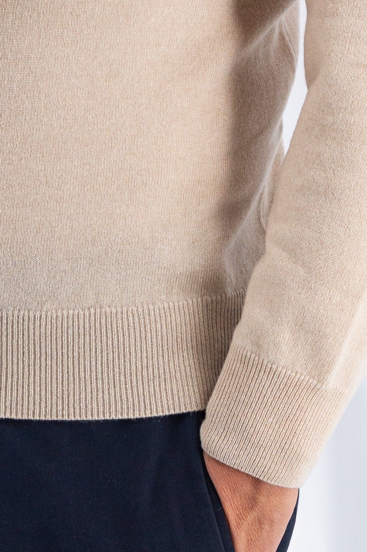 Classic Turtleneck Miele 100% Cashmere