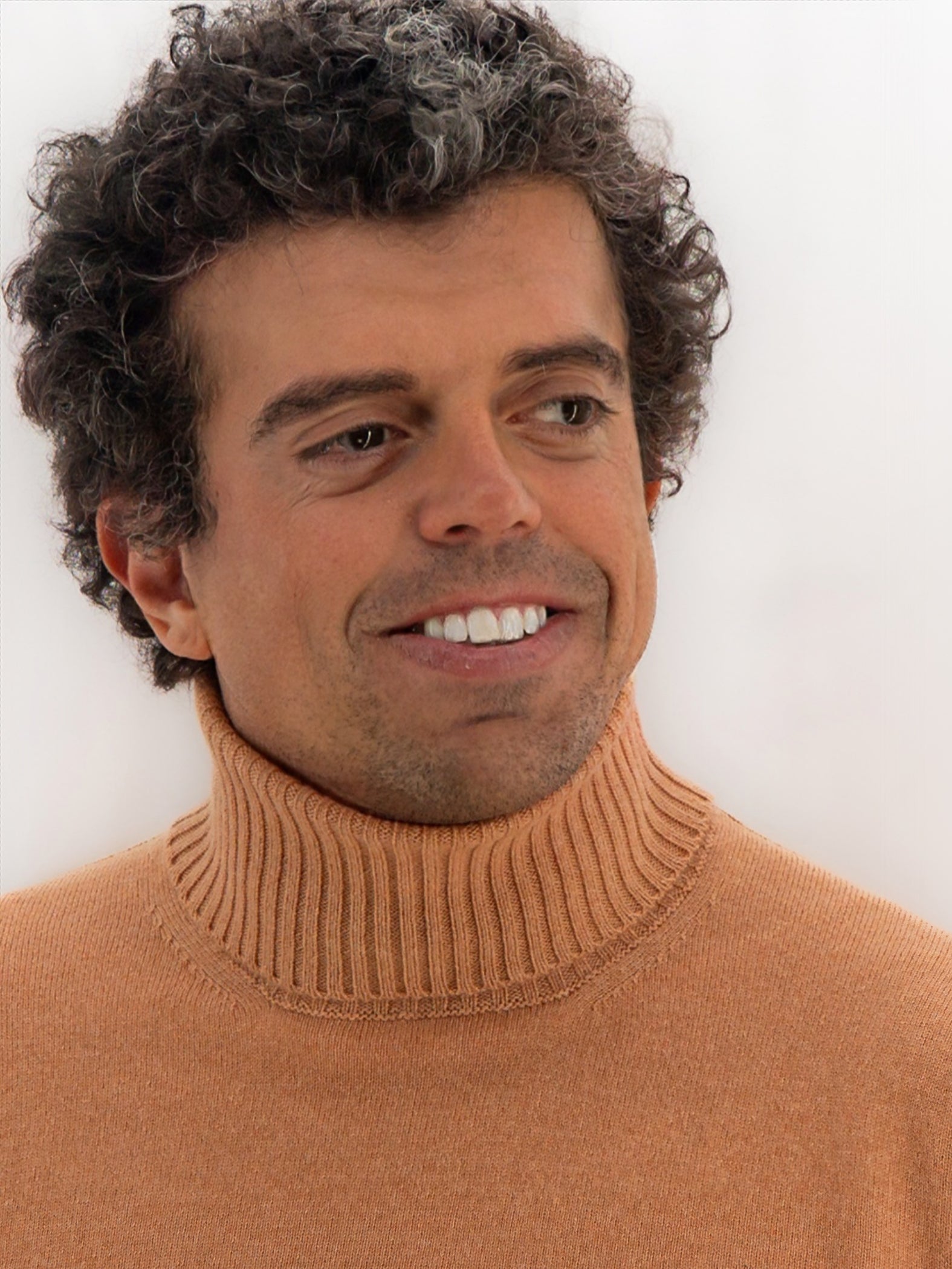 Dolcevita Classic Apricot 100% Cashmere