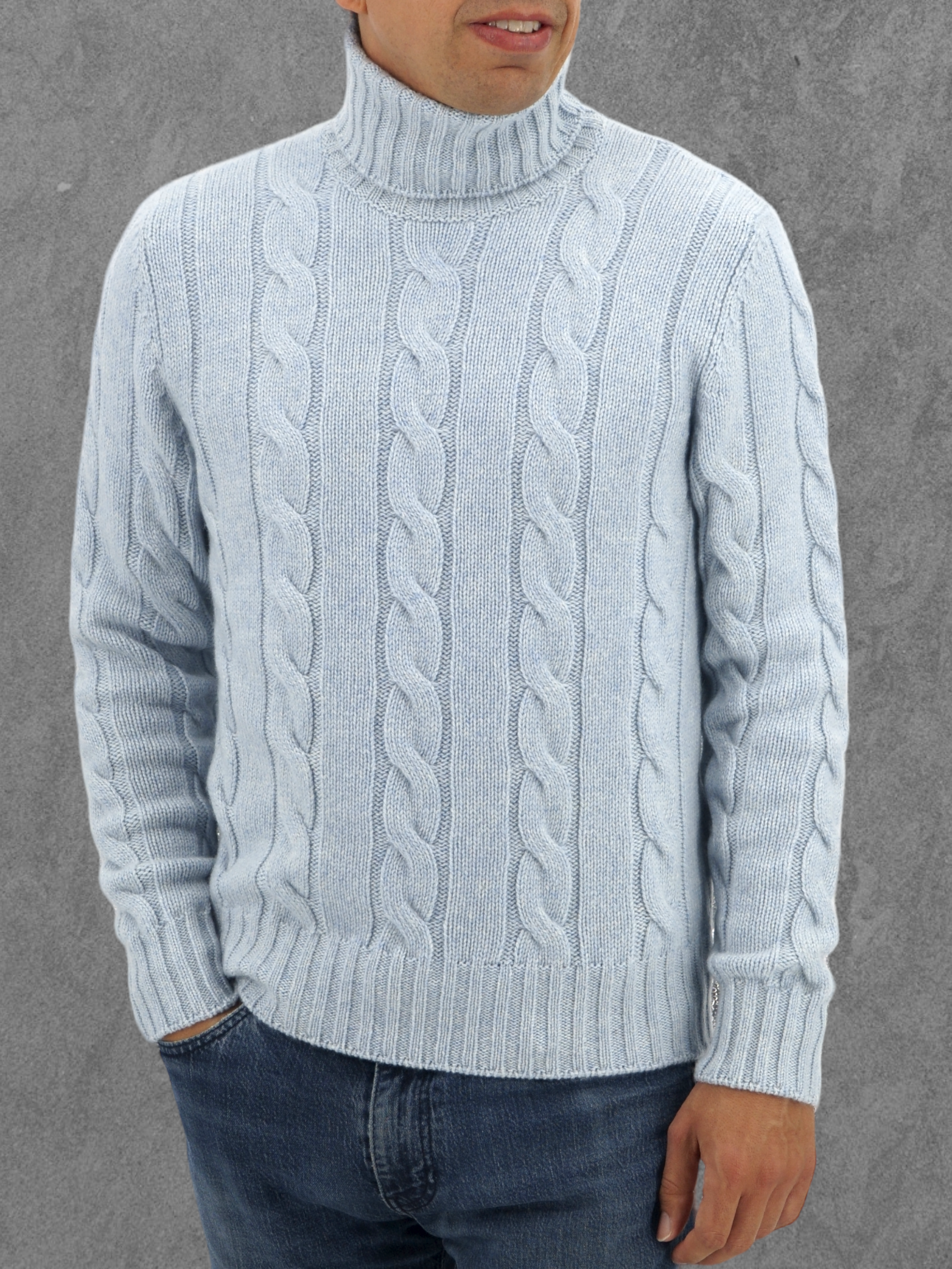 Wide Cable Turtleneck Sky 100% Cashmere