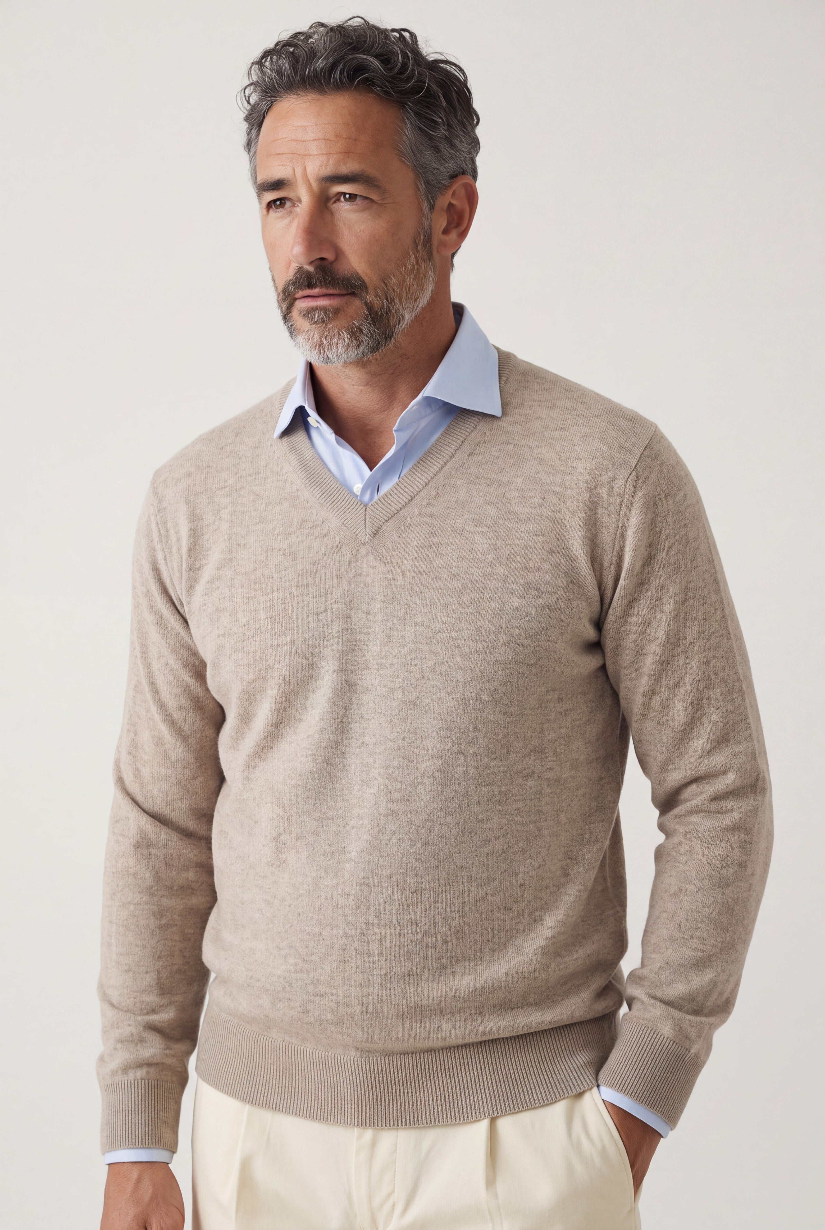 Classic V-Neck Travertino 100% Cashmere