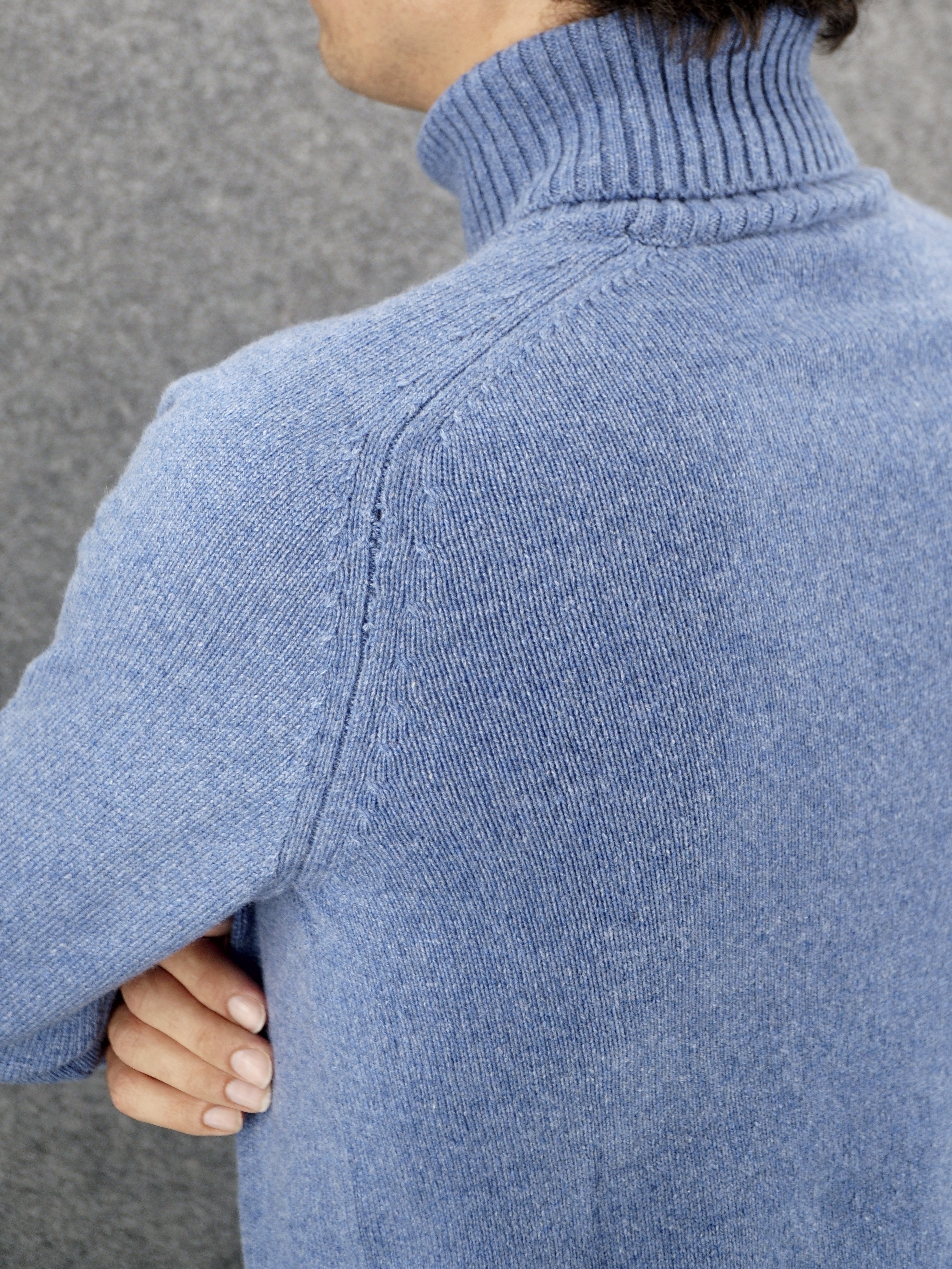 Sella Turtleneck Blue Denim 100% Cashmere 