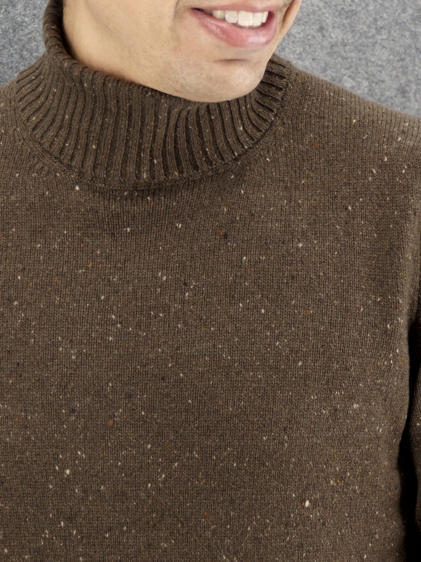 Harris Turtleneck Terra d'ombra 100% Cashmere