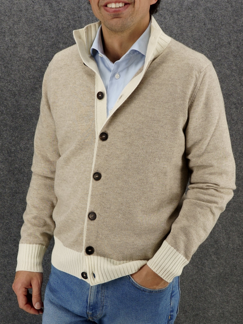 8 Buttons Natural 100% Cashmere