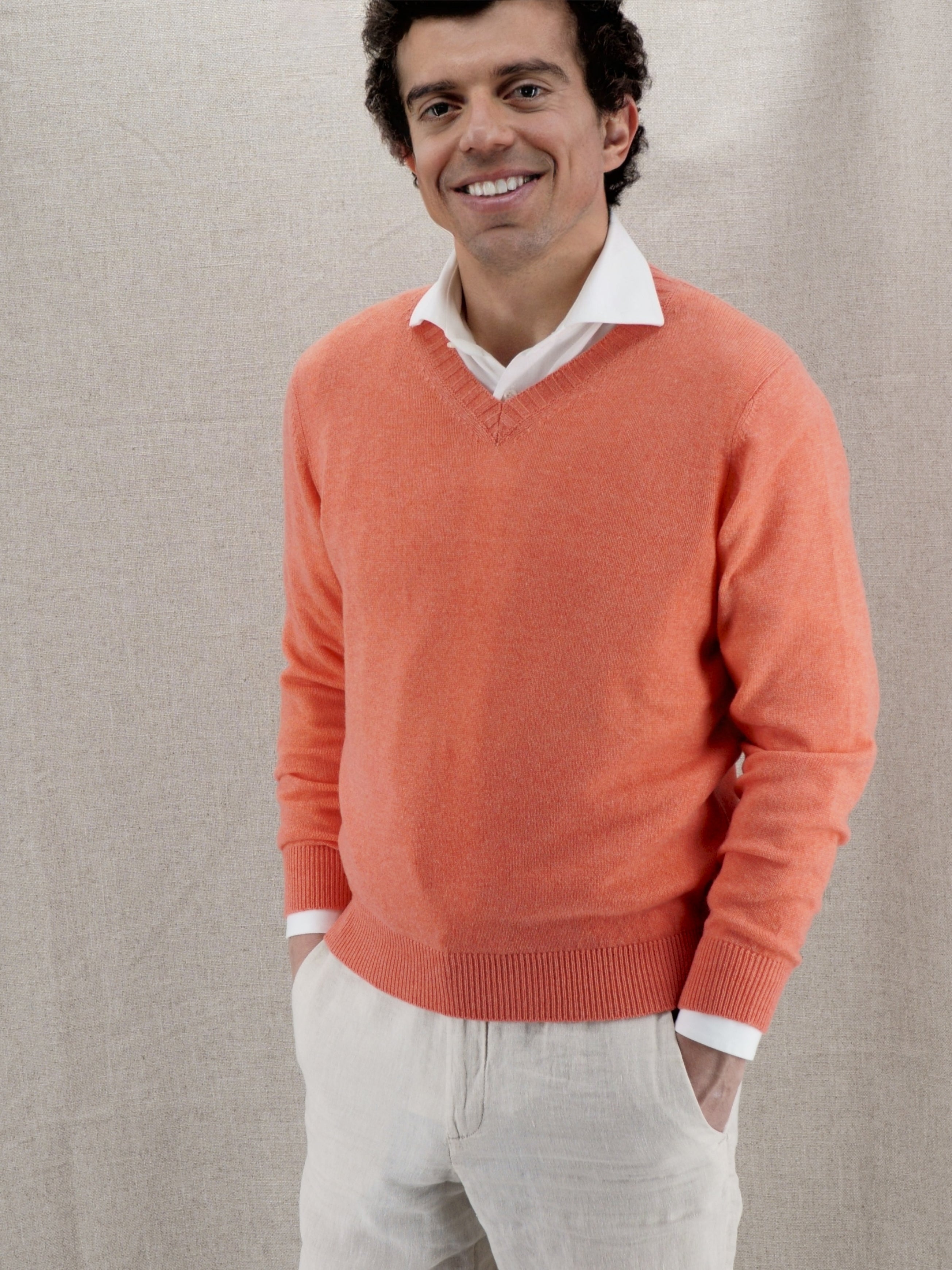 V-Neck Nuvola Living Coral 100% Cashmere